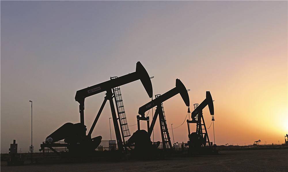 我国是世界最大的原油进口国，原油价格下跌，我国企业却很害怕？