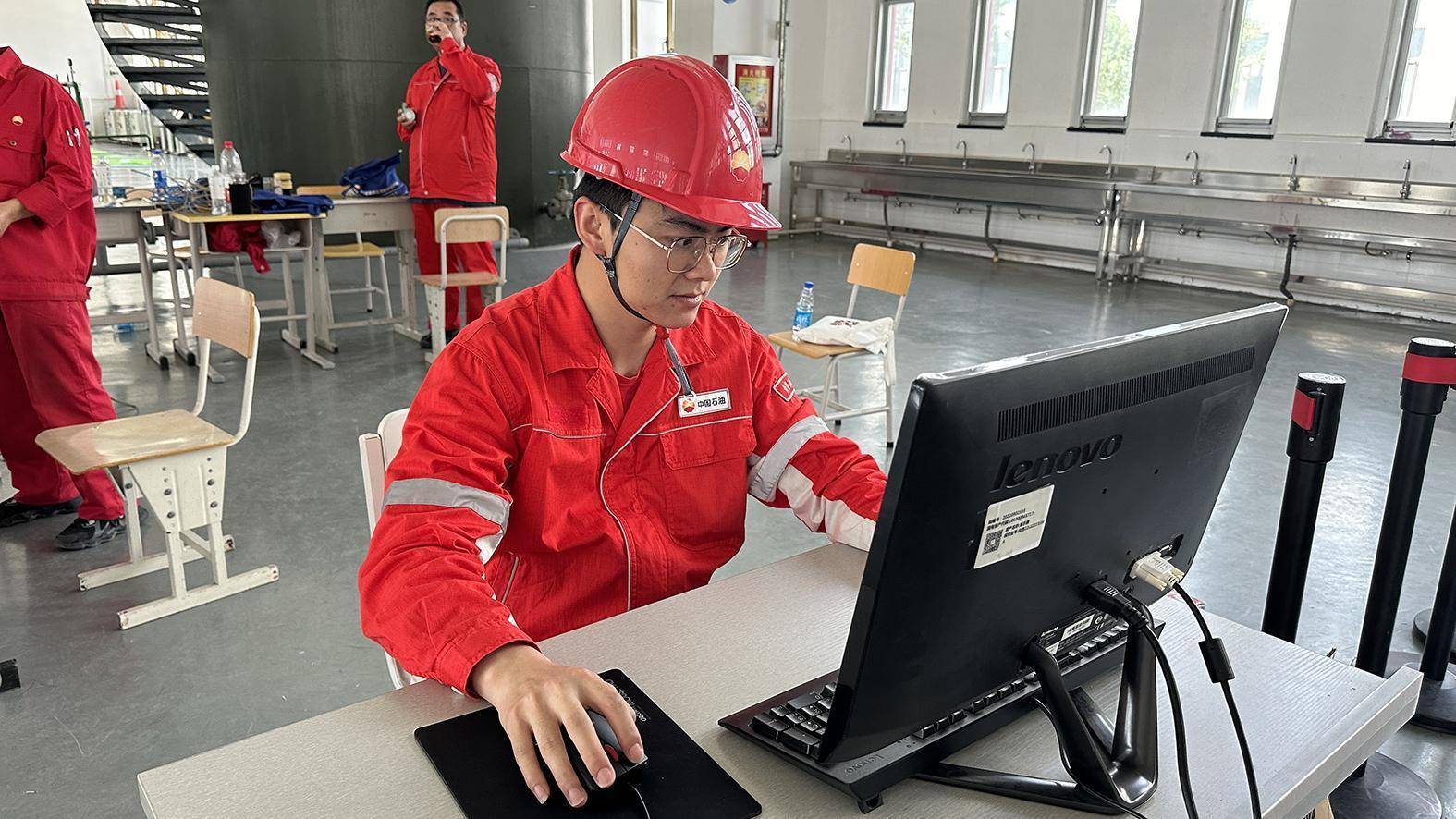 姜义达：油田“技术多面手”