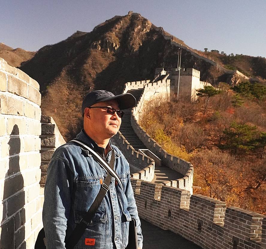 中国油画家协会副主席包军：“草原意象画派”领军者，以笔绘草原灵魂