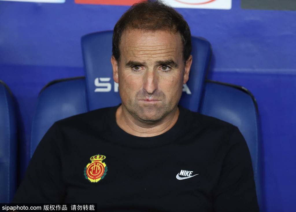 齐沃：埃斯波西托是一名能长期帮助意大利国家队、国际米兰的前锋