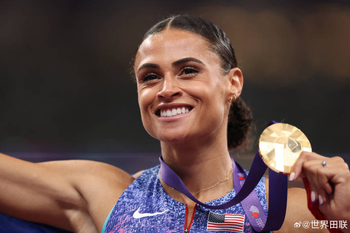 田径世锦赛｜麦克劳林成400米和400米栏跨项夺冠第一人