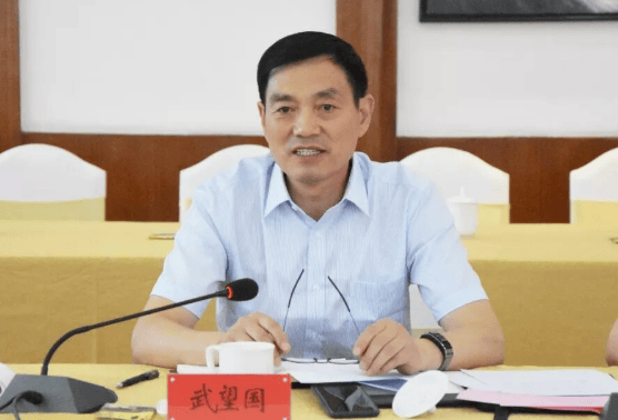 中纪委连发11人被查，副部级“老虎”落马