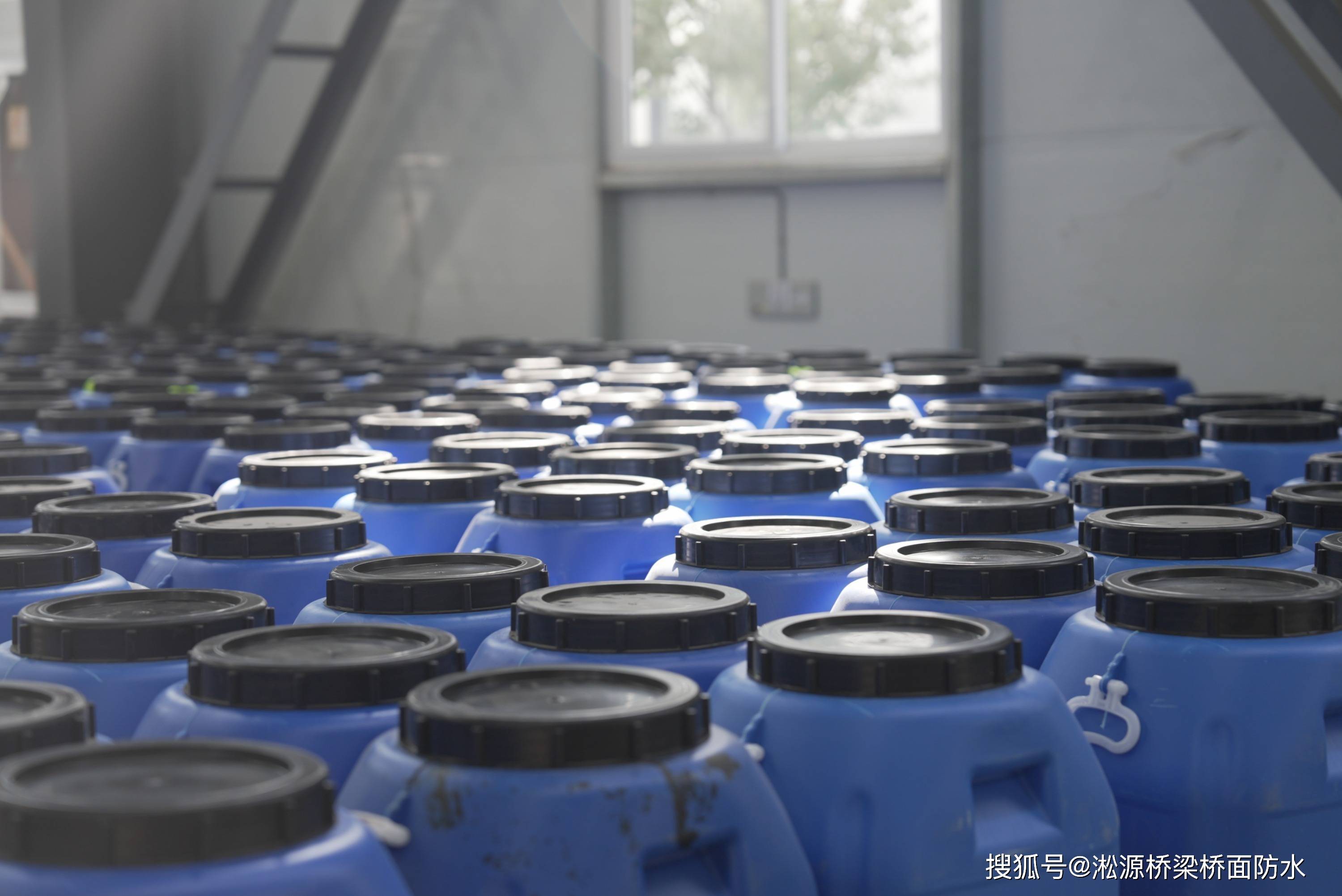 fyt1型路桥用水性沥青防水涂料一桶多少钱，怎么卖的