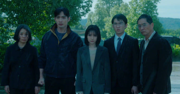 职场霸凌、被XQ、不幸的原生家庭···毛晓彤赋予了叶思北重生的力量！