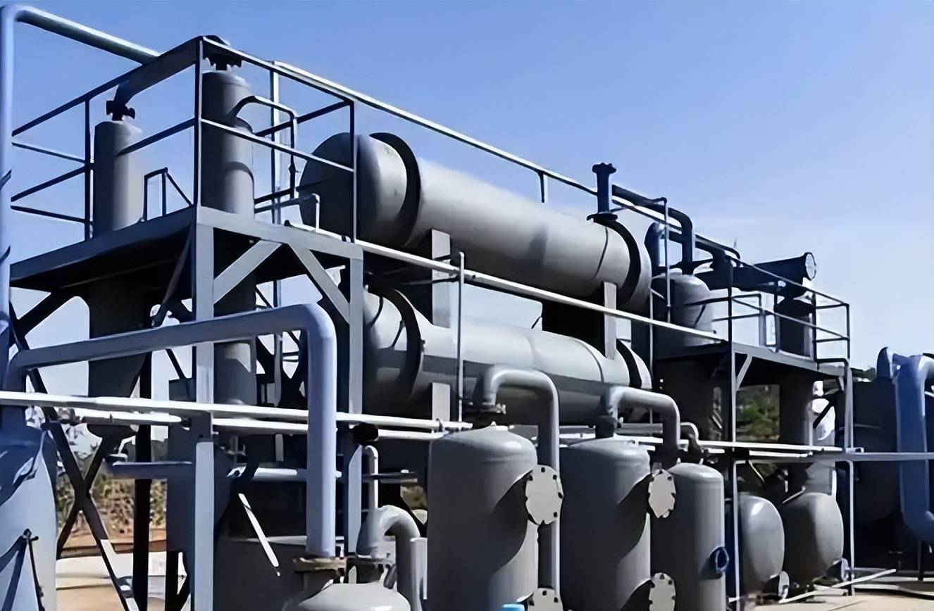 美国成最大产油国，为啥还疯狂进口原油？背后藏着全球套利逻辑